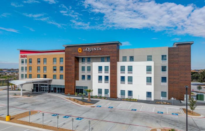 La Quinta Inn & Suites by Wyndham Eagle Pass