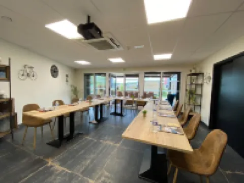 The Originals City, Ax Hotel, la Châtaigneraie