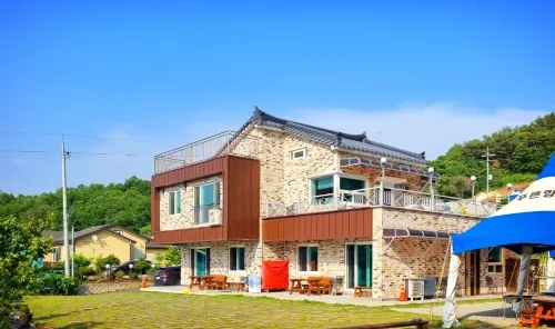 Boryeong Blue Fragrance Pension
