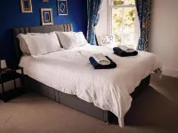 A Cosy Moffat Escape - 2 Bedrooms, 5 Minutes from Bustling Town Centre 莫弗特酒店