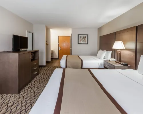 Baymont by Wyndham Auburn Hotels in DeKalb County