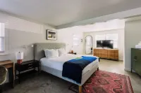 Outbound Stowe - Motels