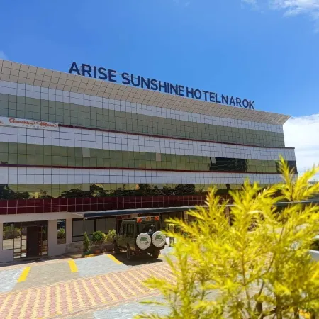 Arise Sunshine Hotel Отели в г. Нарок