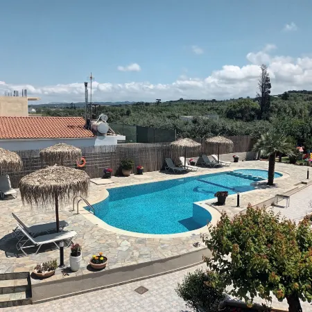 Secret Garden Hotel