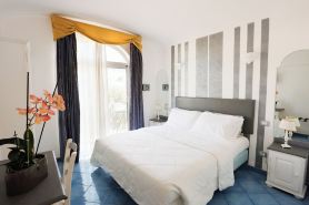 Hotel Bussola