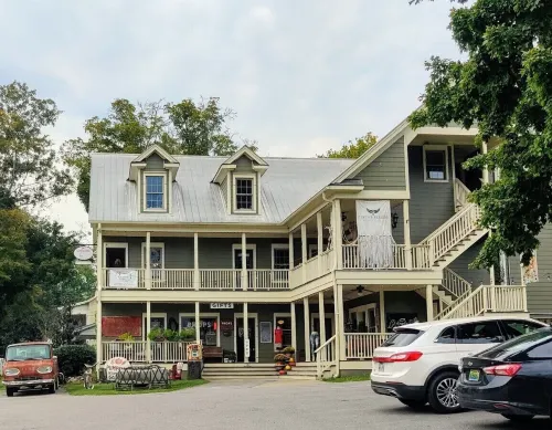 Leipers Retreat: Family Gathering & Artist Retreat