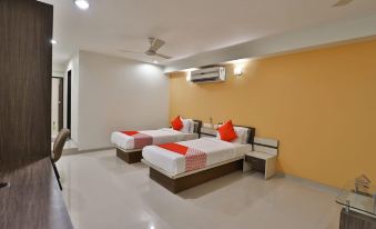 Hotel Galaxy Residency