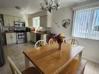 5 Star Amazing Perfect Beach Retreat Just for You.  Cozy, Clean, Comfortable Hotele w: Brigantine