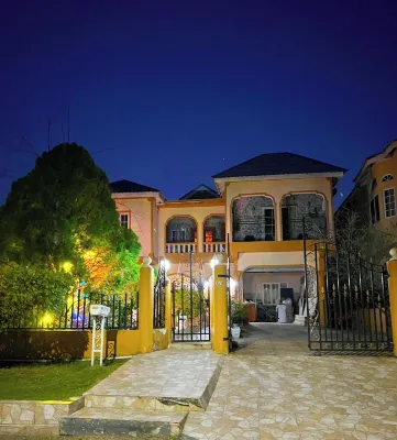 Windbreak Villa - 2-Star