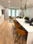 Modern 4BR 2.5BA Duplex For NYC - Homestays