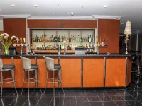 The Pinewood Hotel - bar