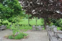 The Leicester Arms
