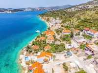 Apartments Pera - Homestays