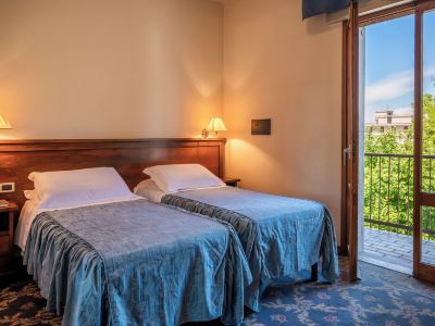 Unity Bank Hotel Termale Padova RC12