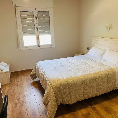 Hotel Bennington Отели в г. Эльче
