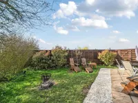 Cosy Escape Heated Luxury Pod with Hot Tub Hotel a Sheerness
