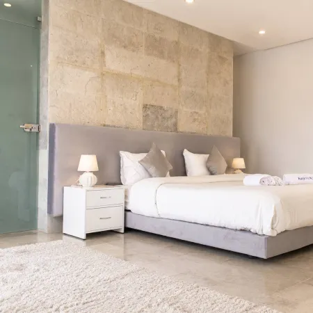 Elegant Villa in Gammarth with Private Indoor Pool Отели в г. Гаммарт