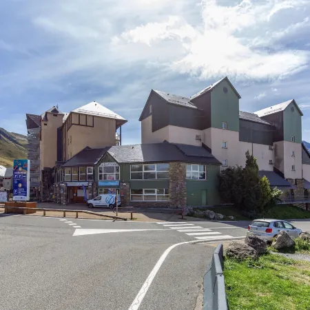Central Renovated Stay for Four Отели в г. Жерм