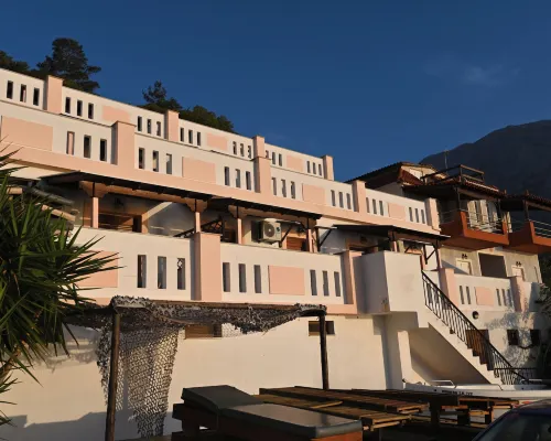 Nereides Seaside Apartments Các khách sạn ở Samos