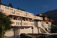 Nereides Seaside Apartments - Apartments