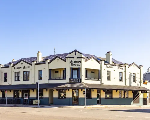 The Albion Hotel Hotels in Wickham