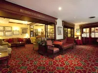 Woodenbridge Hotel - 3 звезды