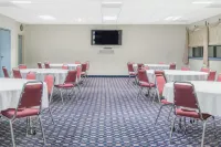 Days Inn by Wyndham Gettysburg - parking