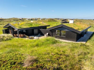 "Aatu" - 360m from the Sea