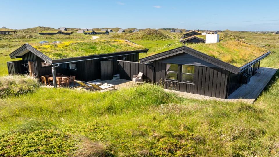 "Aatu" - 360m from the Sea