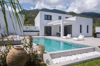 Amalfi Twins Villa - Pools
