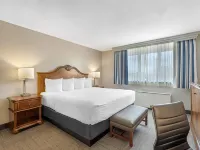 Best Western Plus Dubuque Hotel  Conference Center Hotels near Five Flags Center