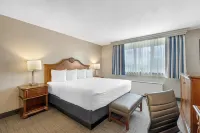 Best Western Plus Dubuque Hotel  Conference Center - Wifi