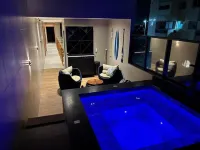 VHome Flat Hotel - 2-Star