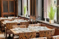 Hotel Graf Zeppelin - breakfast