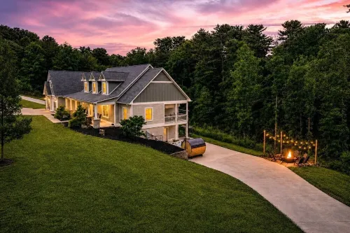 Modern Forest Escape w/ Pickleball, Hot Tub, Sauna, Gym, Fire Pit & Gameroom! - 3-Star
