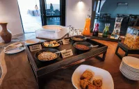 Rostock Ritz Desert Lodge - breakfast