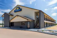 Days Inn by Wyndham Pratt - acceptant les animaux