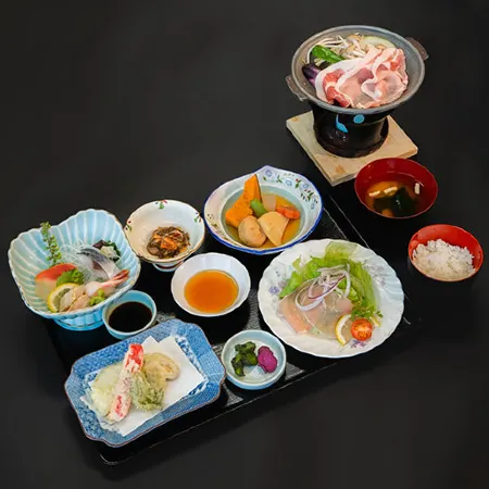 Akan Tanchou No Sato Onsen Saakuru Akai Beret