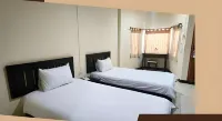 Mark Four Place Hotel - 3-Star