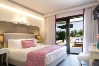 Avaton Luxury Beach Resort - Relais & Chateaux - con vista montagne