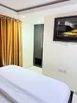Floyd Msquare Hotel - Kondo