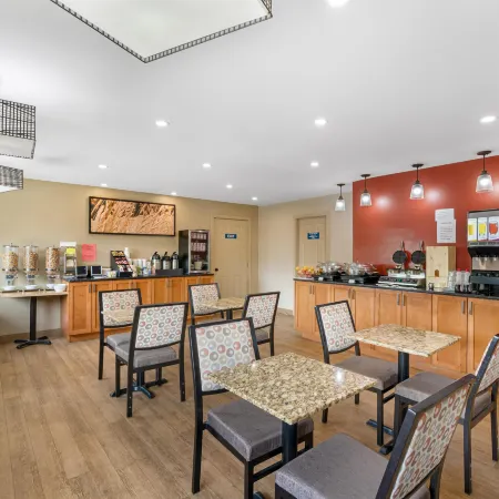 SureStay Plus Hotel by Best Western Salmon Arm