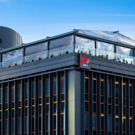 Radisson Red Auckland Hotels in Auckland