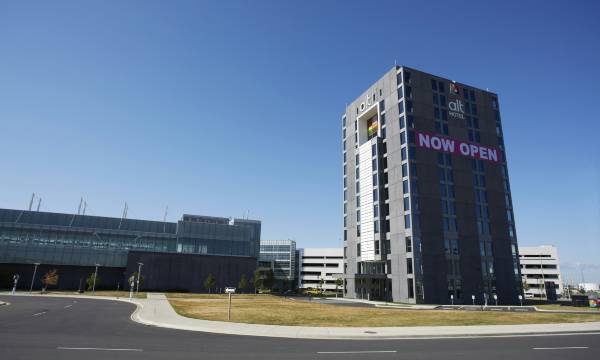 Alt Hotel Toronto Airport