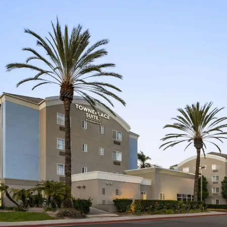TownePlace Suites Anaheim Maingate Near Angel Stadium
