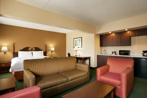 Hampton Inn Bedford - Parkplatz