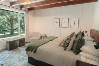 Rockwood Karkloof Forest Lodge & Mountain Cabin - Homestays