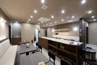 Oga Hotel - Motels