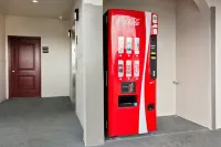 レッドルーフイン プラス+ ガルベストン - ビーチフロント - 駐車場