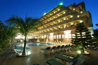 Hotel Victoria Playa - Pools